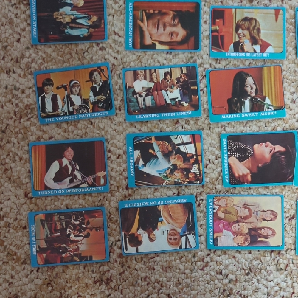 1971 Topps The Partridge Family Blue Framed Trading Cards Lot of 45 Missing 10 - Picture 3 of 16